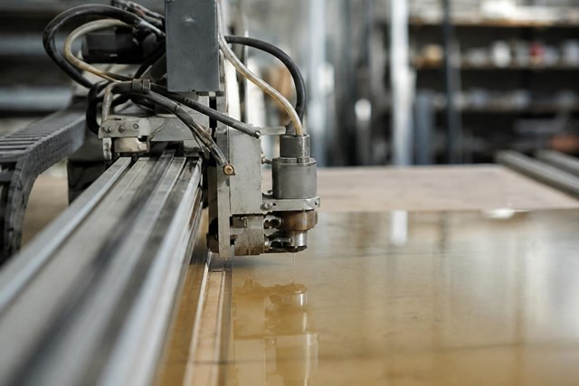Fabricamos con vidrio laminado de seguridad las barandillas de cristal en A Coruña - Imagen 1